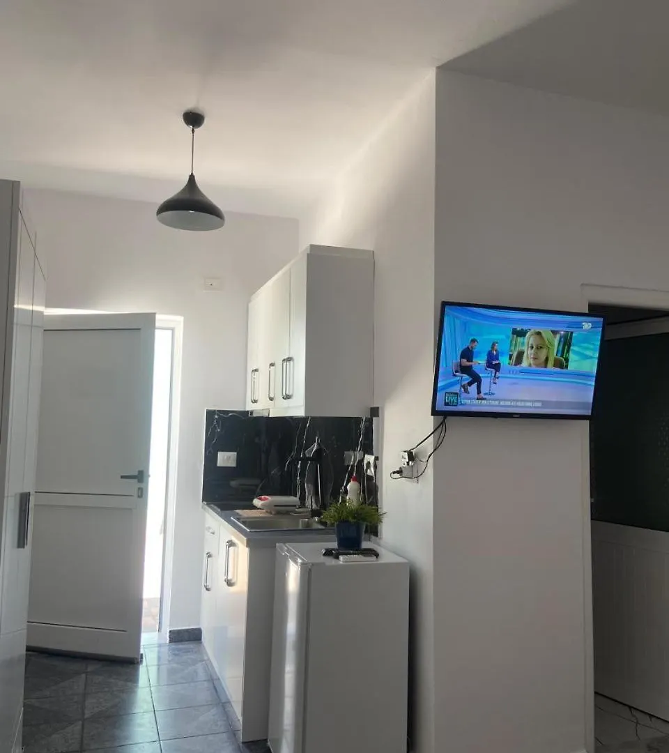 Vlora Summer Rooms