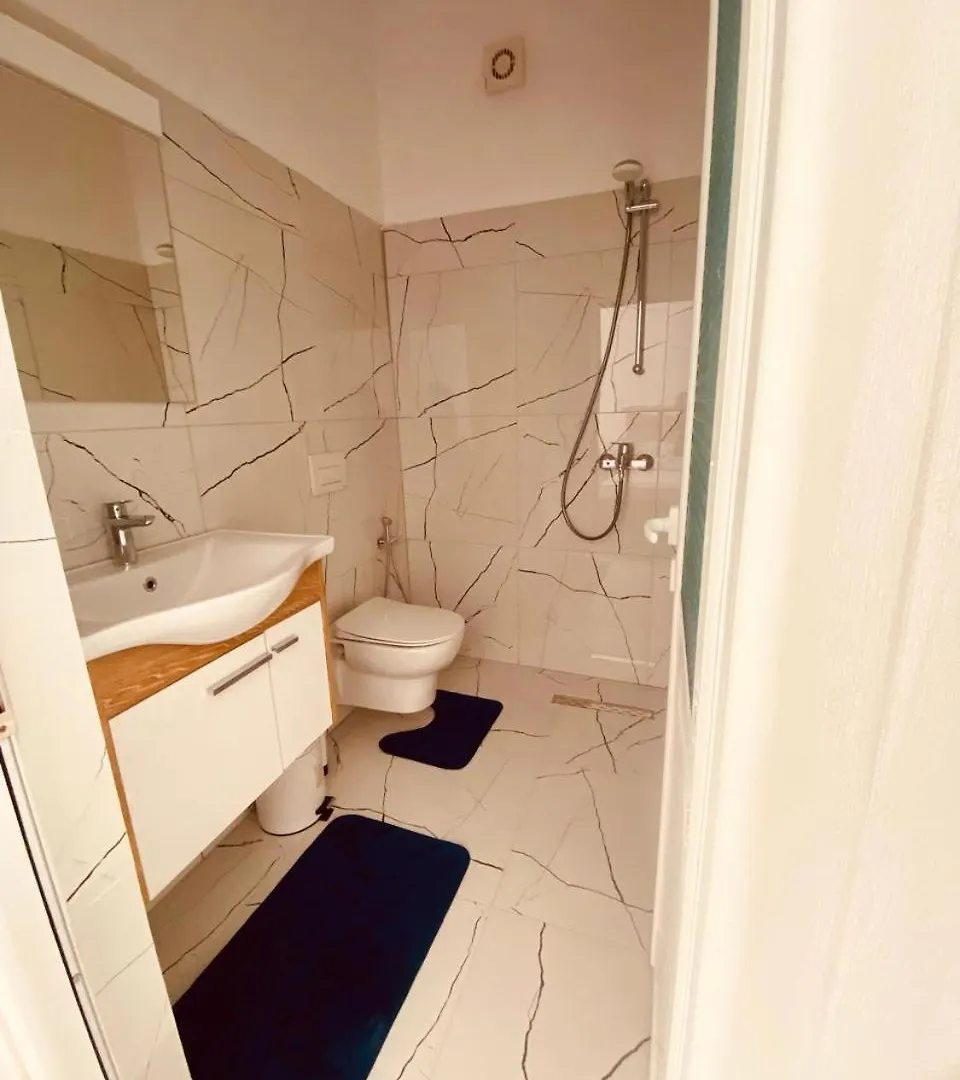 Apartment Vlora Summer Rooms Albania