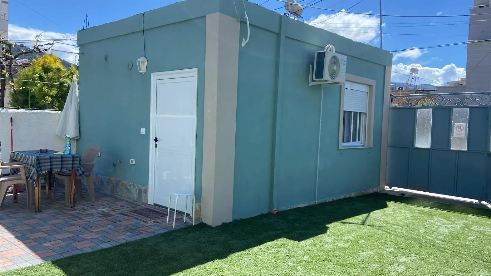 Vlora Summer Rooms Albania